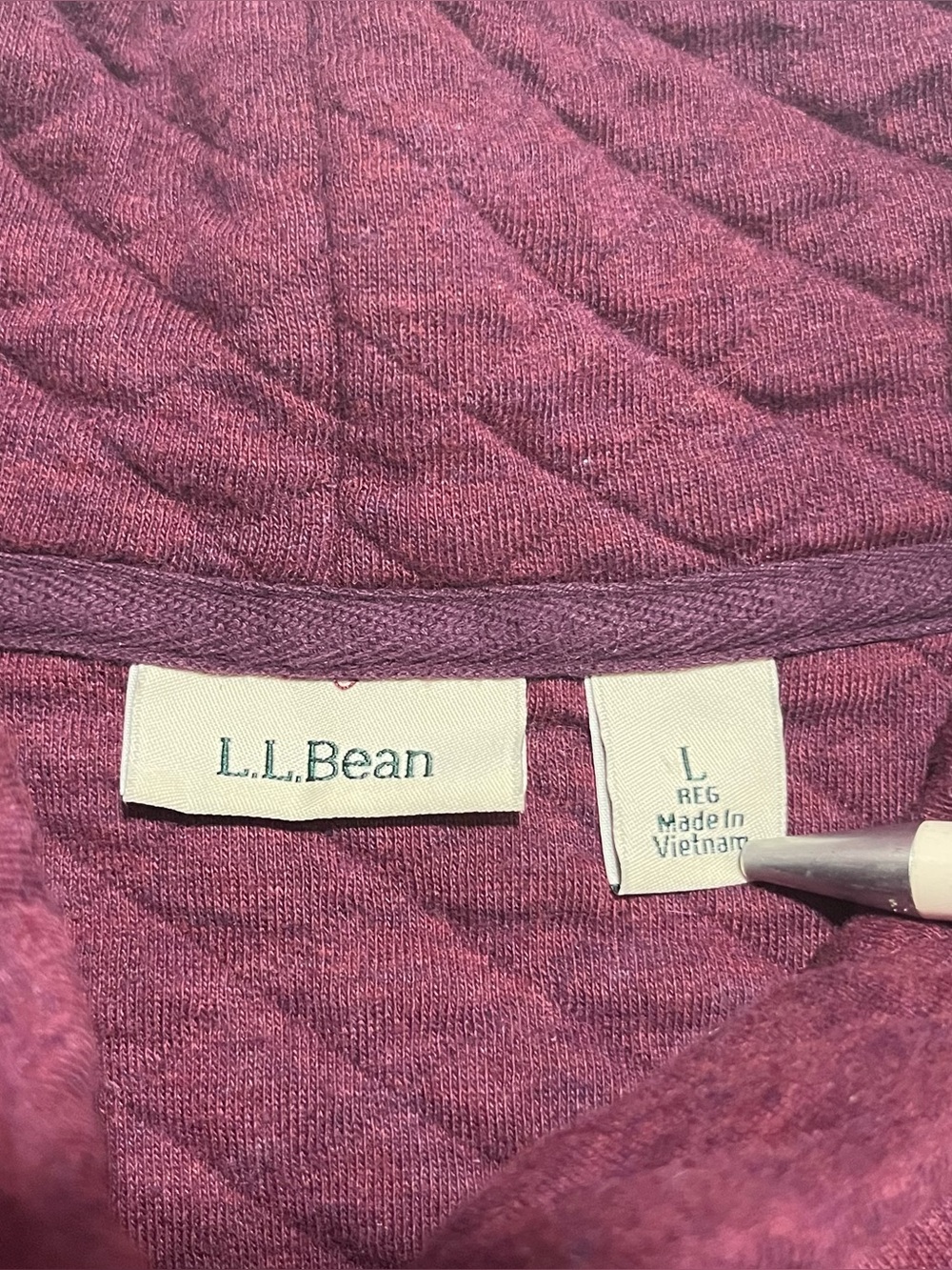 Women’s LL Bean Quilted Funnel Neck Sweater, Size Large, Burgundy - Picture 4 of 5